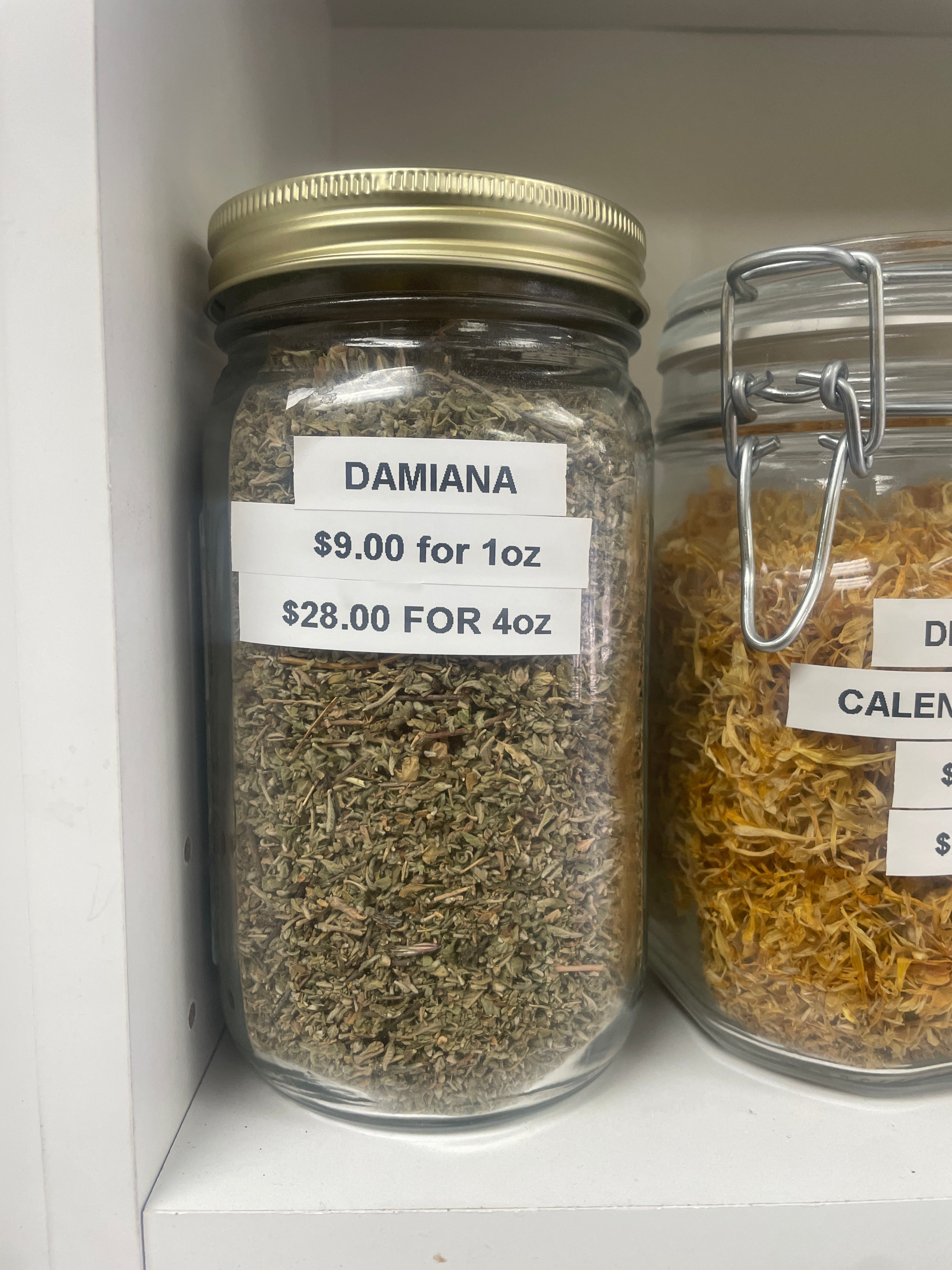 Damiana
